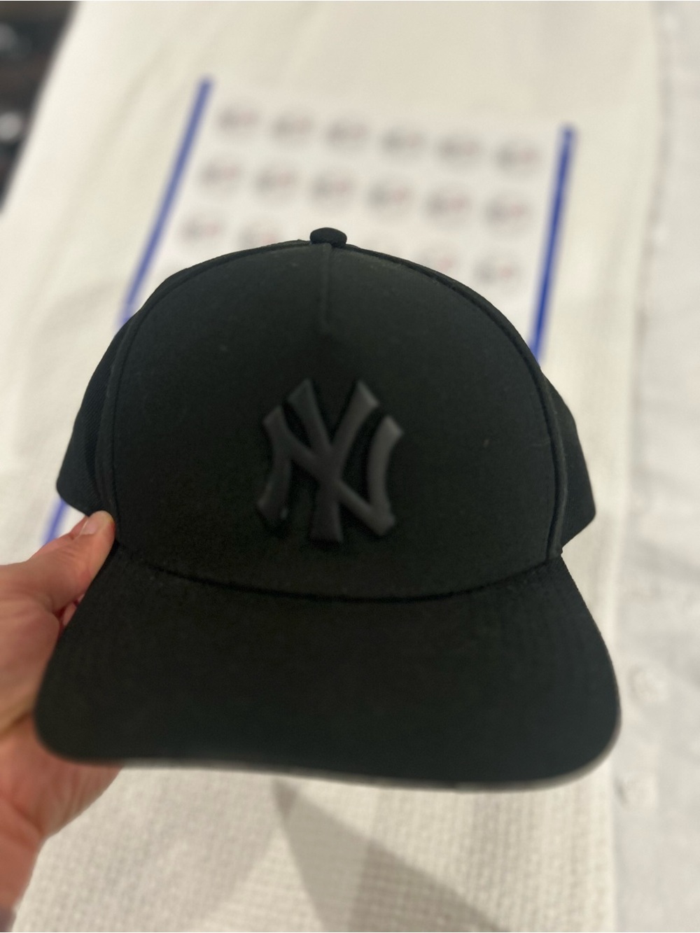Mitchell & Ness New York Yankees Black Tonal NY Logo Snapback Hat